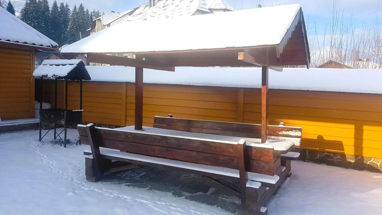 Karpatski Zori Hotel Буковель Экстерьер фото